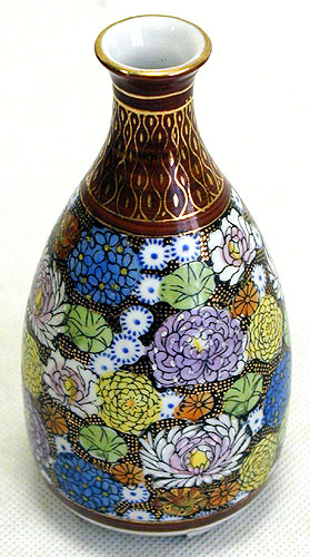 Бутылочка для сакэ Фарфор, эмаль, роспись Япония, вторая половина XX века 1955 г инфо 2587k.
