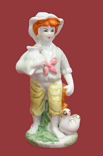 Статуэтка "Мальчик с крынкой" (Фарфор, роспись, глазуровка - Германия, 30-е годы ХХ века) Сохранность очень хорошая Без клейма инфо 3007k.