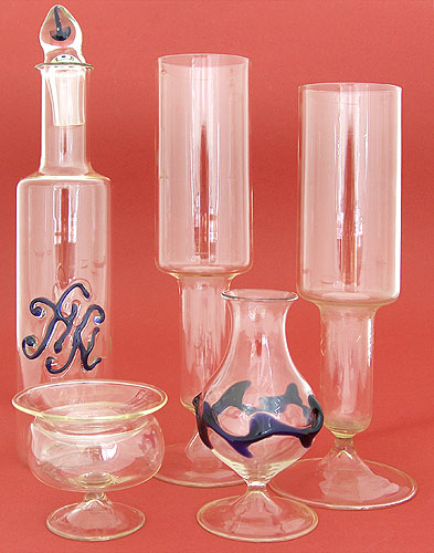 Комплект из 5 предметов из стекла (Стекло, ручная выдувка, наплавы - Западная Европа, середина XX века) 1950 г инфо 3442k.