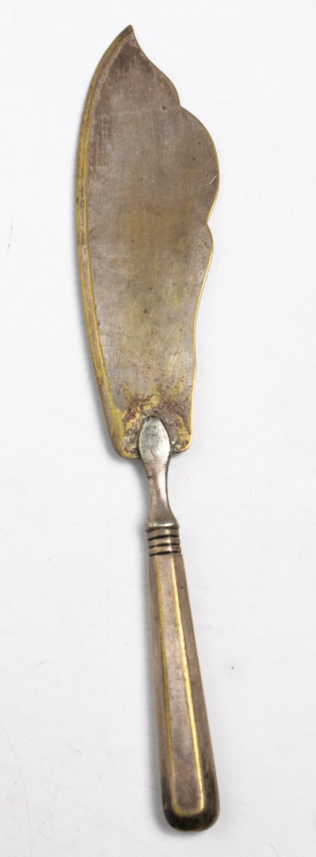 Лопатка-нож для рыбы Металл, серебрение Польша, конец XIX века 1896 г инфо 3677k.
