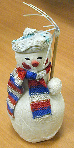 Новогодняя игрушка "Снеговик в шарфе" Вата СССР, вторая половина XX века хорошая Небольшие разрывы у основания инфо 111l.