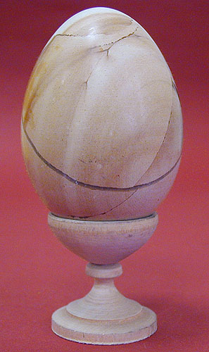 Яйцо пасхальное на подставке Пейзажный песчаник Вторая половина XX века 1952 г инфо 6149l.